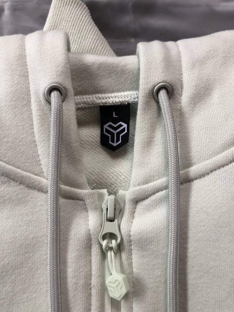 Sweat de fecho da marca Strix