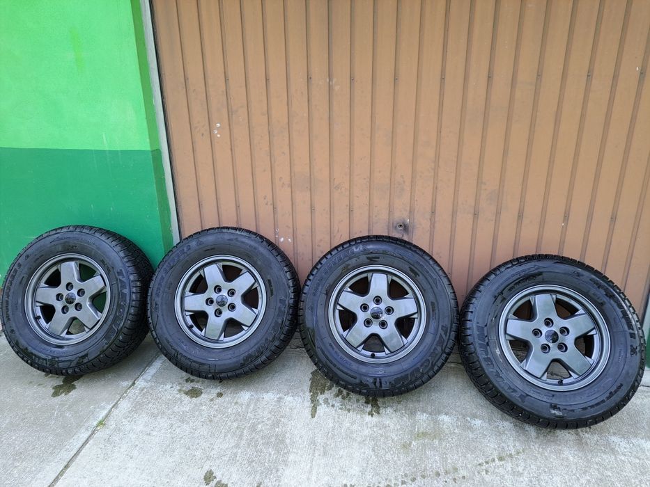 Koła do Jeep Cherokee KJ - Bardzo dużo bieżnika, rok opon 2022