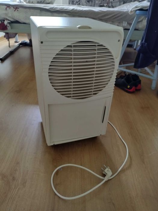 Desumidificador precisa de nova casa