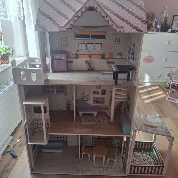 Duzy domek dla barbie 120cm