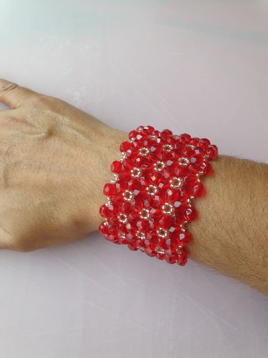 Pulseira única feita à mão