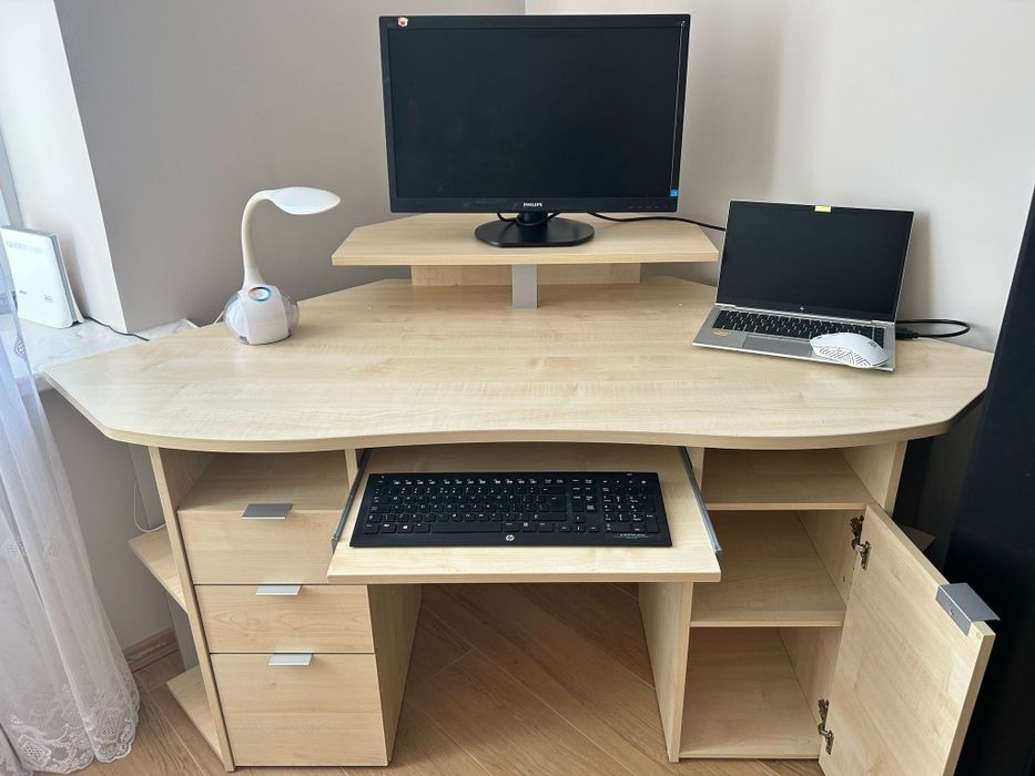 Biurko rogowe/ narożne- super stan