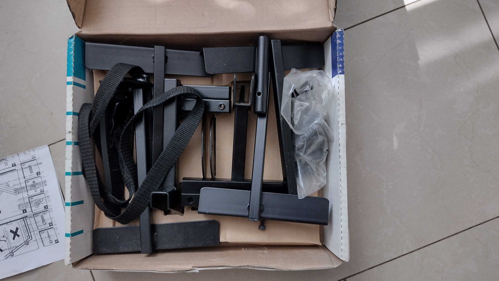 Wieszaki na kolumny głośnikowe prod. SPUR