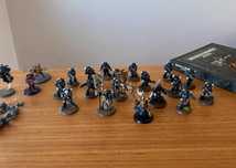 Warhammer 40000 Space marines ( opis )