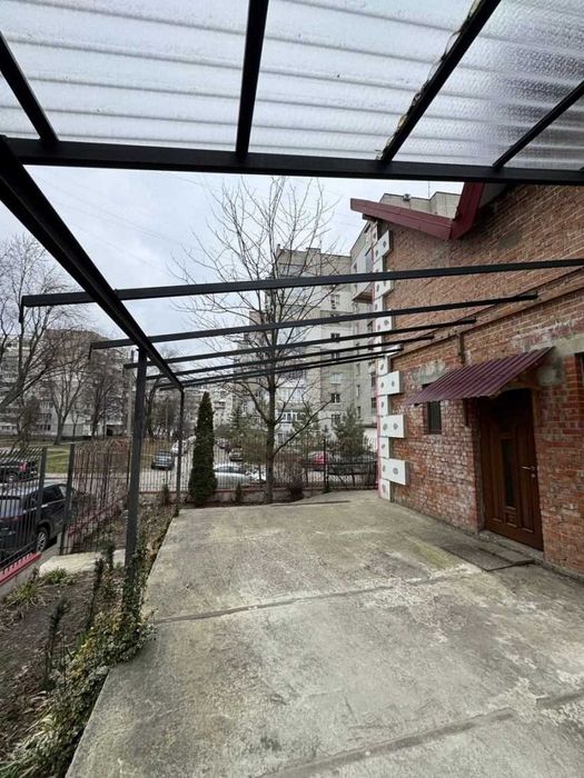 Оренда комерційного приміщення по вул. Масарика - Струмок 22