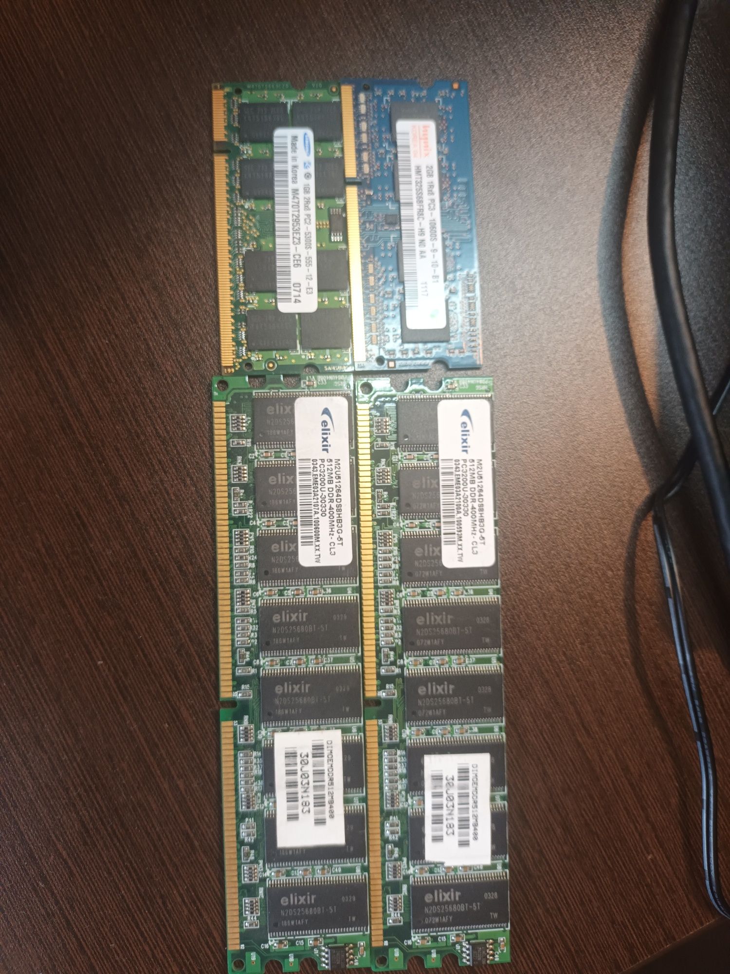 Memorias DDR4 8Gb e  DDR3 de 4 Gb, 2 Gb e 1 Gb
