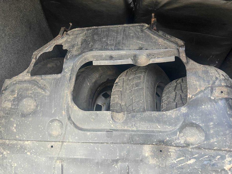 Volkswagen Transporter 1994 2.4 дизель довга база