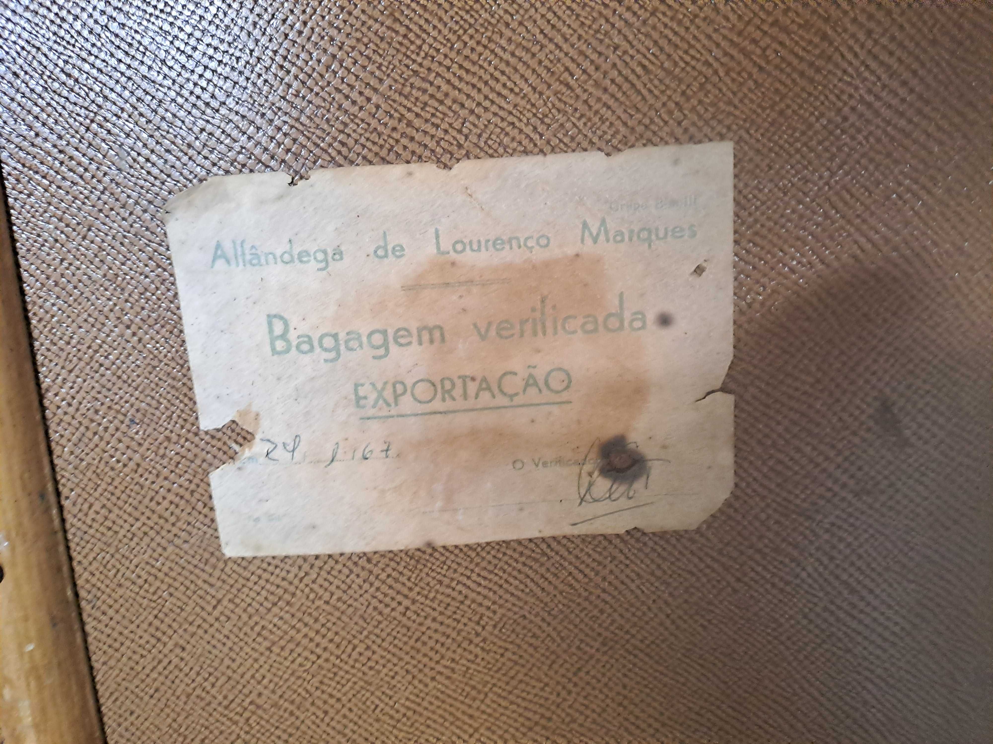Mala de viagem antigo-Companhia Nacional de Navegação