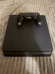 Продам play station 4 slim/1tb