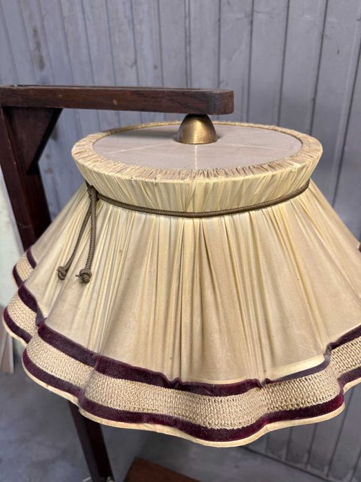 lampa podłogowa, zabytkowa, styl Art Deco