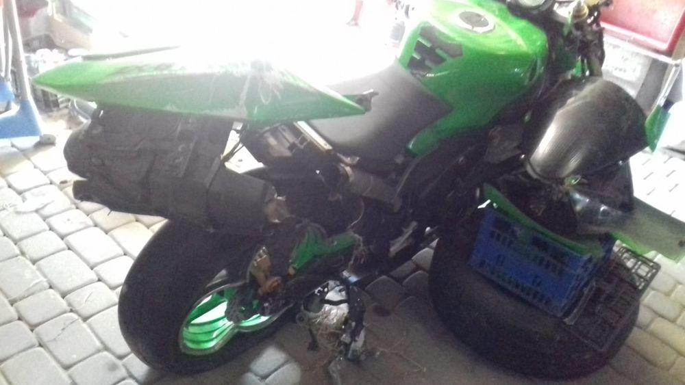 Kawasaki ninja ZX 6R rok 2005/2006 czytaj opis!