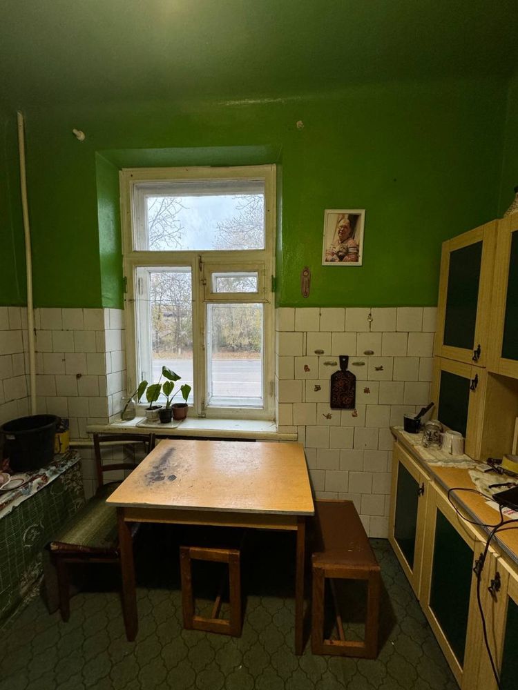 3 кім Сталінка з окремими кімнатами на Рокуватій, 2 поверх, лічильники