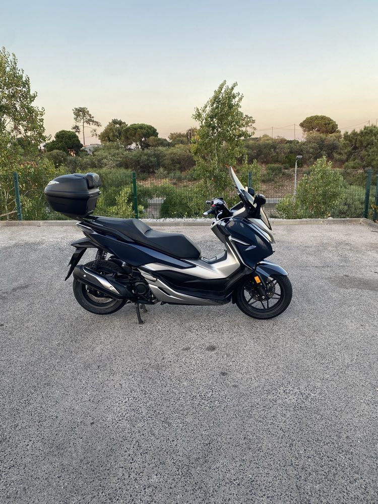 Honda Forza 300 de (2020)