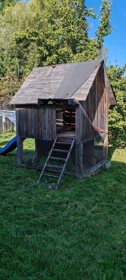 Oddam za darmo domek drewniany