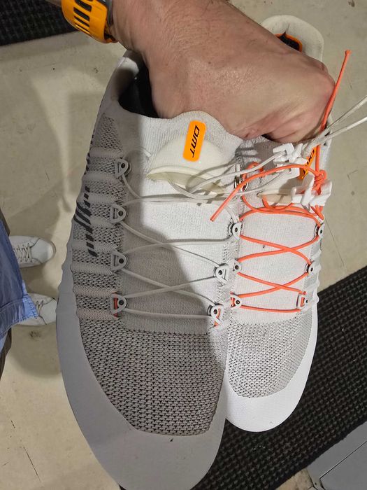 Sapatos estrada DMT KRSL POGIS