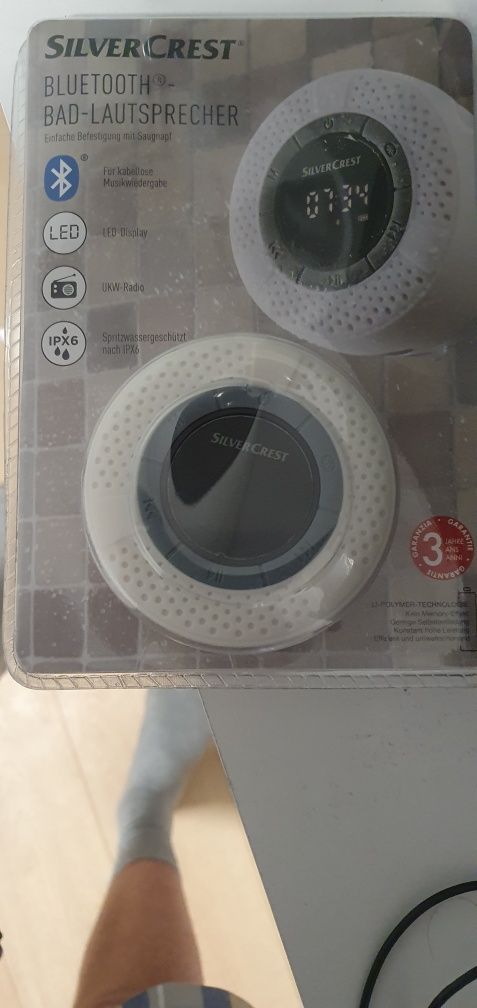 Glosniki  bezprzewodowe wodoodporny.