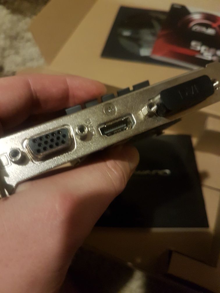 Asus Nvidia geforce gt710 2gb HDMI