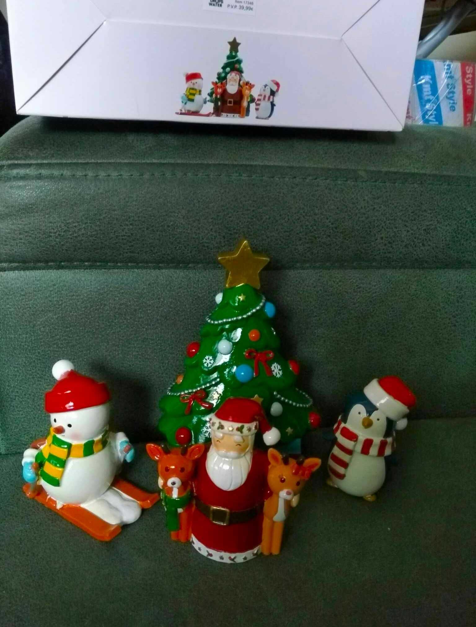 Arvores, Pinguim, Pai Natal, Renas e Boneco Neve - Oferta Portes