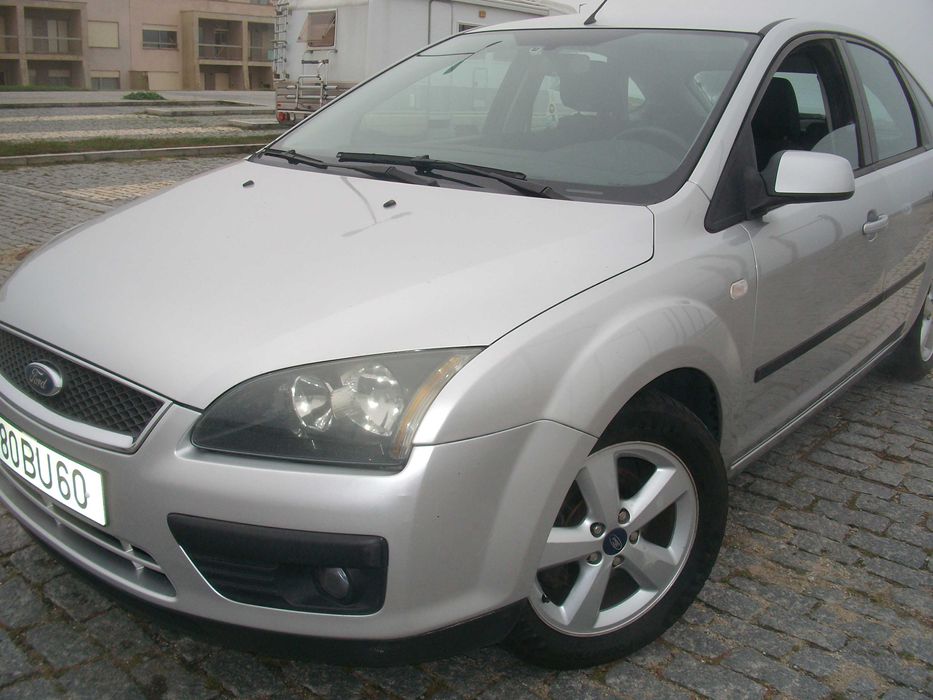 Ford Focus 1.6 TDCI 110cv de 2006 Impecável