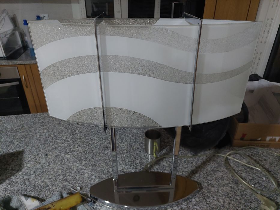 Candeeiro de mesa