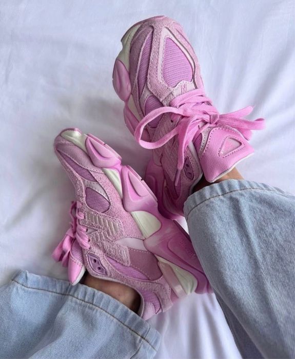 Buty sportowe damskie