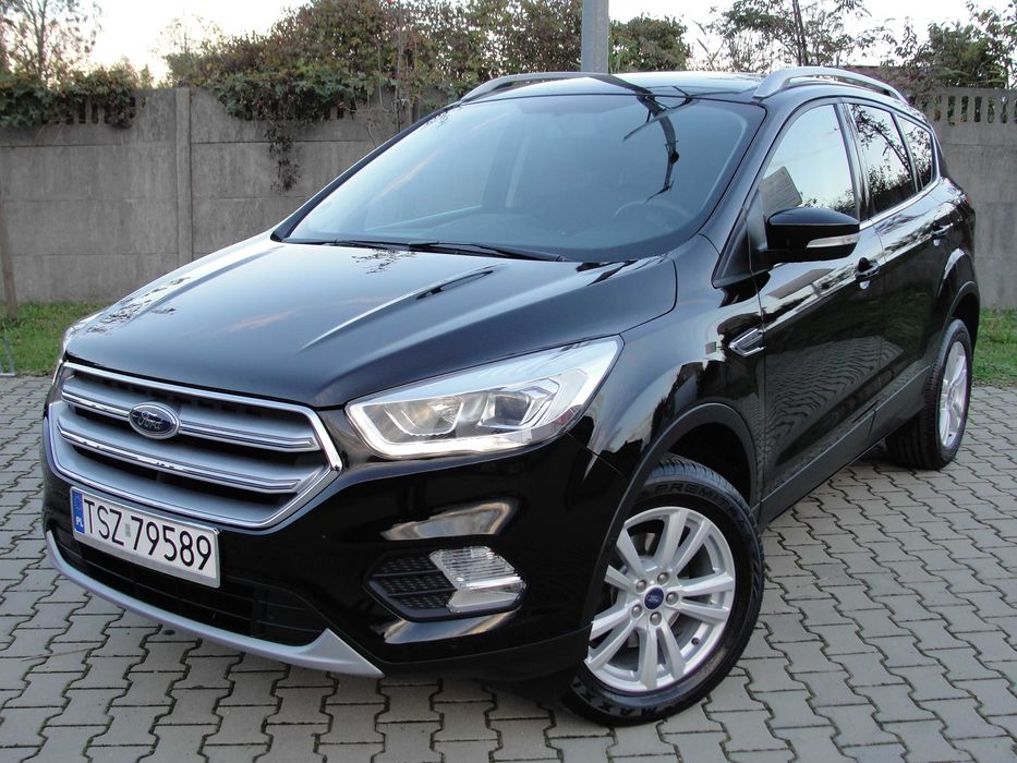 Czarna Kuga 1.5 Turbo lift navi* el. klapa* I-ręka