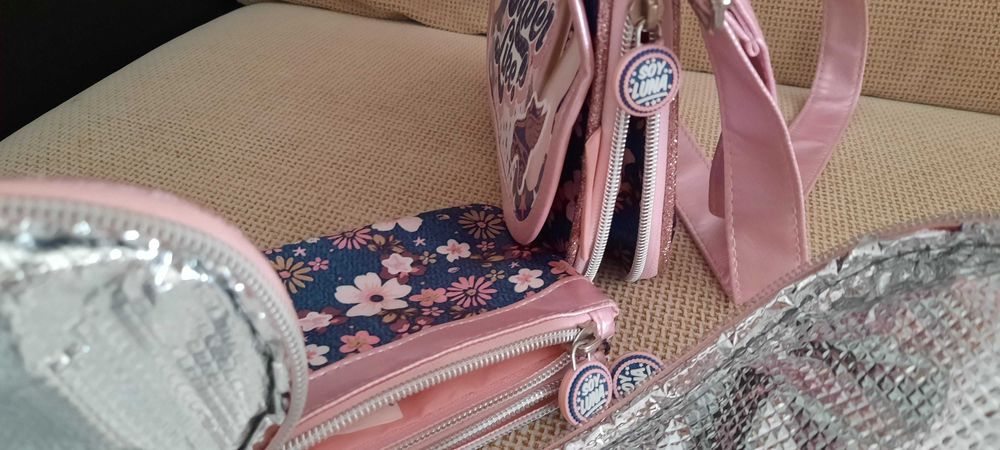 Lancheira Térmica, bolsa e carteira Soy Luna