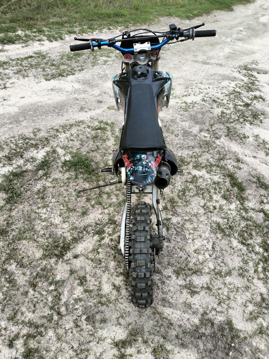 Продам питбайк 125