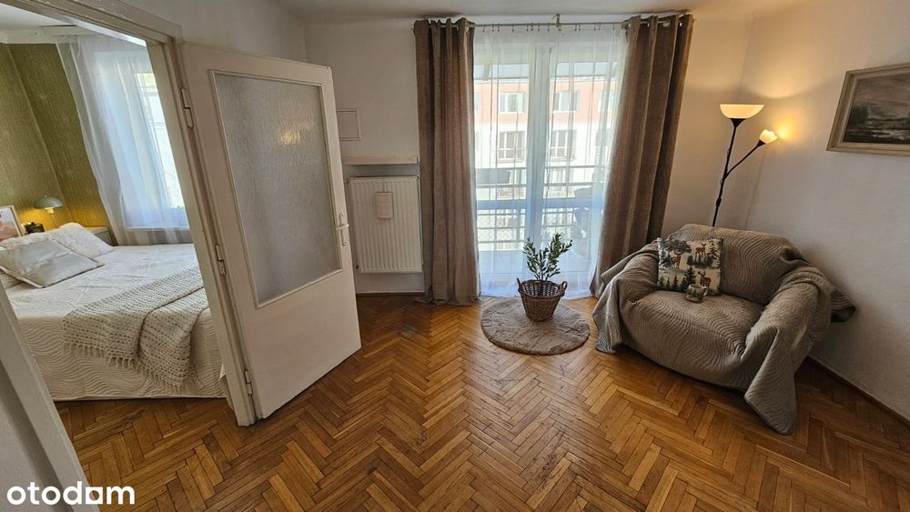 Stara Saska Kępa, Londyńska, cisza i słońce