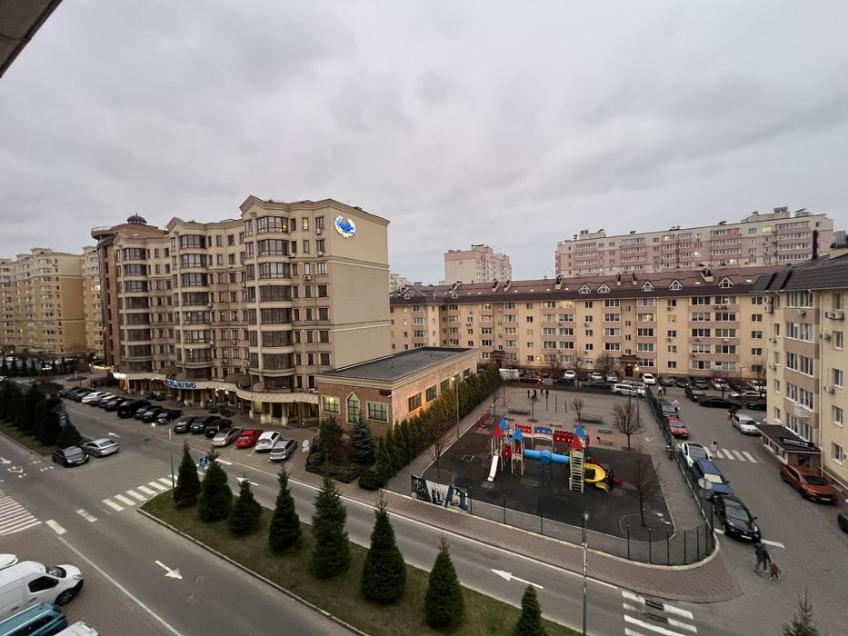 ЖК СОФІЯ 3 кімнатна,Дворівнева,Мінімальне оформлення,вул.Лесі Українки