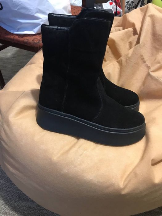 Зимові ботінки жіночі