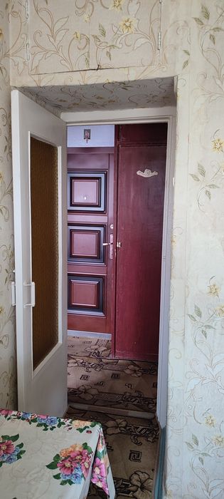 Продам 1к ж/м Приднепровск ул. Космонавтов