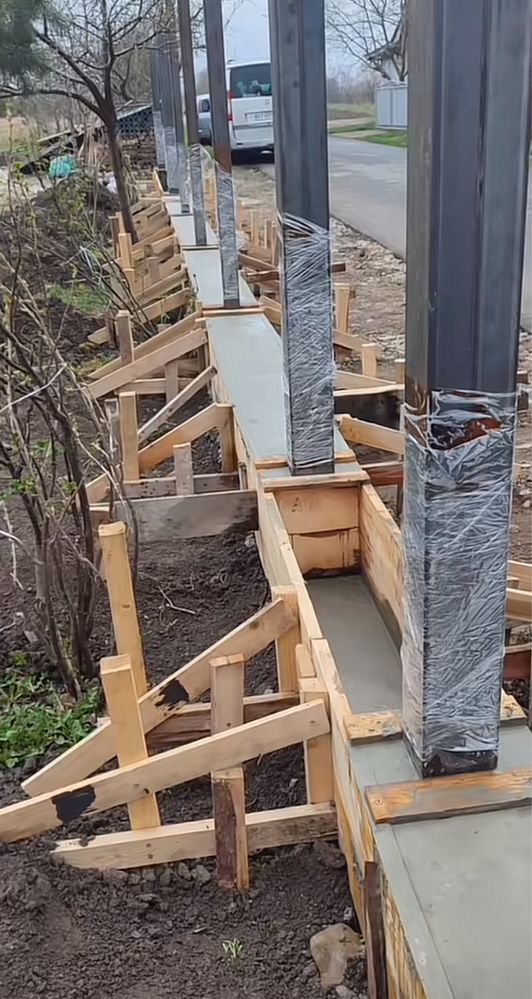Забори з профлиста. Забори. Фундамент. Ворота відкатні. Калітки