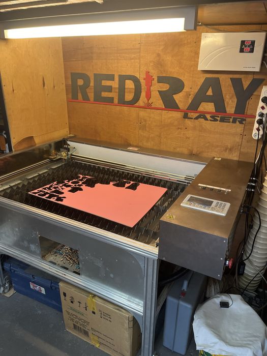 Лазерная резка та гравировка по дереву