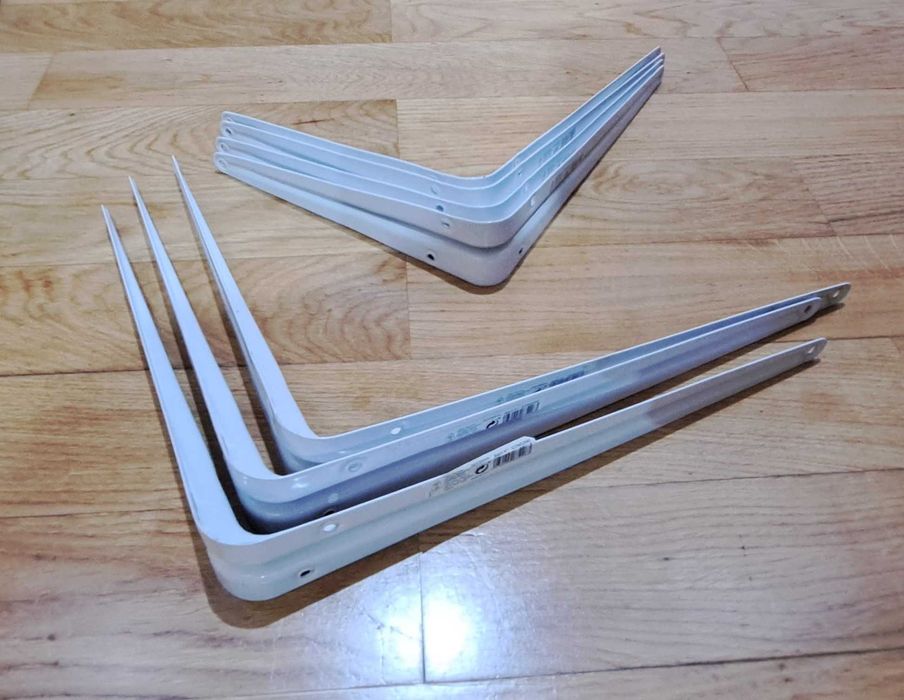 7 Suportes para prateleira  25x30 e 20x25