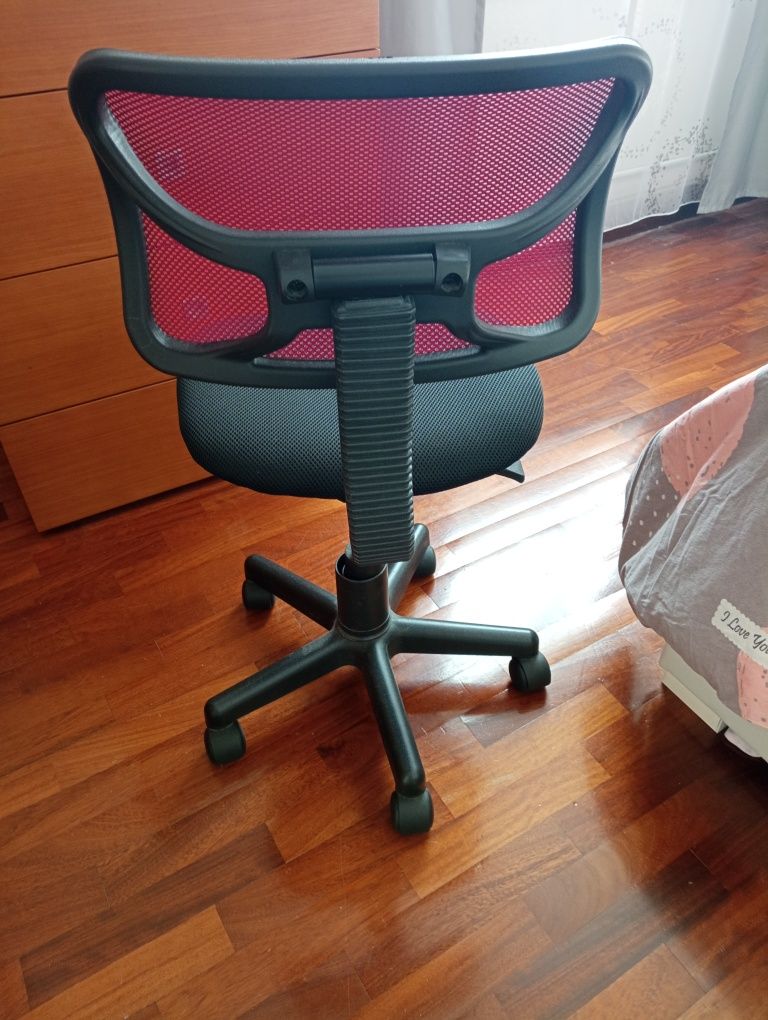 Cadeira escritório como nova