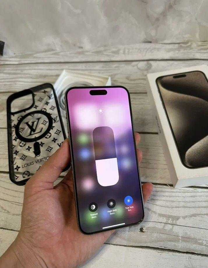 iPhone 15 Pro Max, 256 ГБ