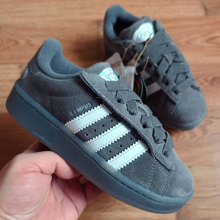 нові оригінальні Adidas Campus p28.5 р32 довжина устілки по факту 18.5