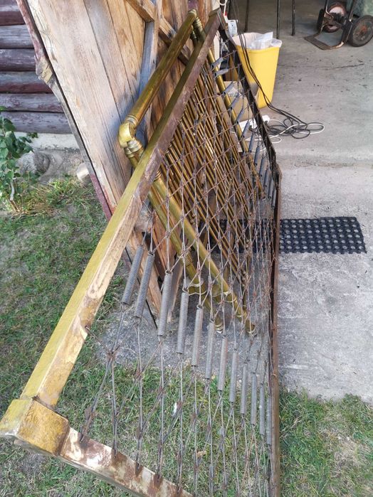 Łóżko stalowo-mosiężne retro bardzo solidne z materacem