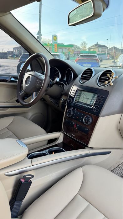 Mercedes-Benz Мерседес-Бенц МЛ ML 350 4matic 2007 р 3,5 газ/бенз 7АКПП