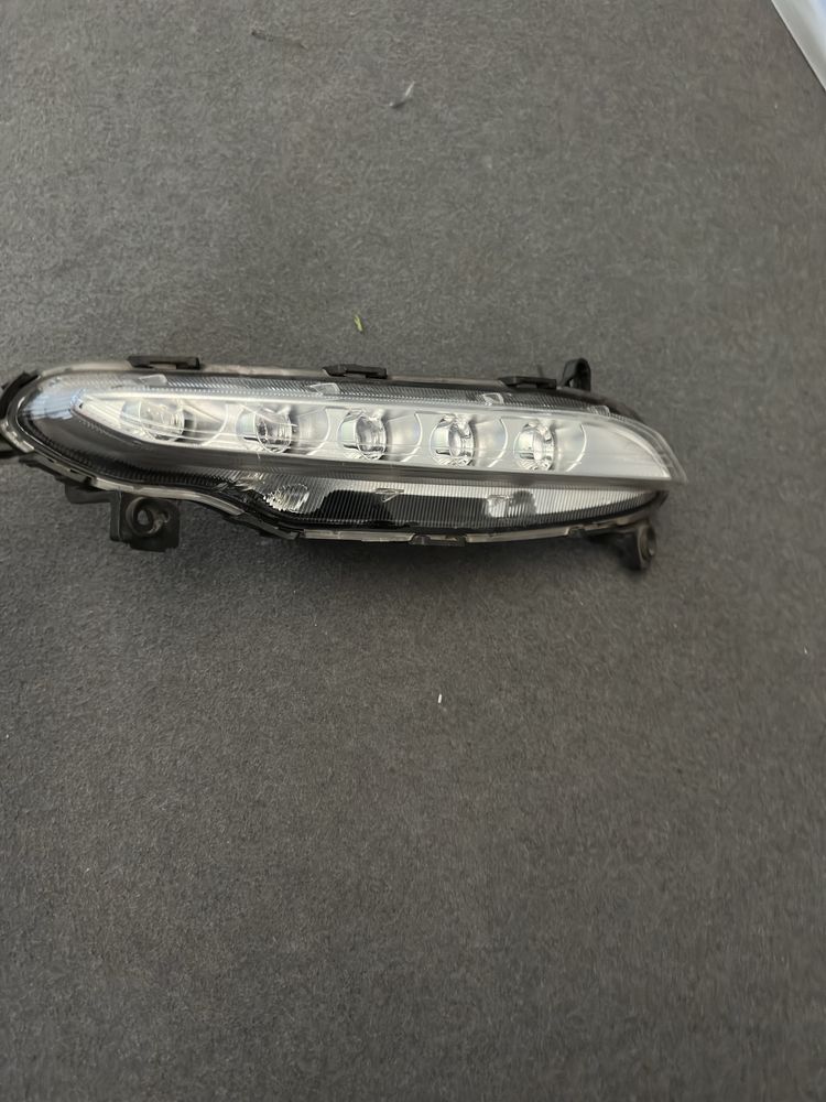 HYUNDAI TUCSON  Lampa LED prawy Przód 92208-D7000
