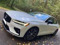 Volvo S60 Volvo S60 T5 Momentum R-Design 21r.
