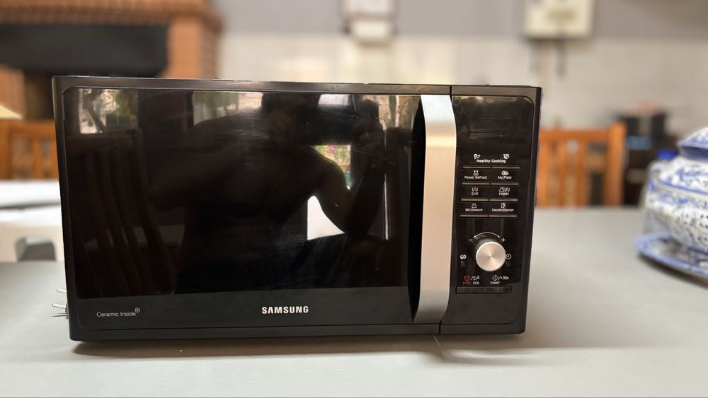 Vendo microondas SAMSUNG 28L