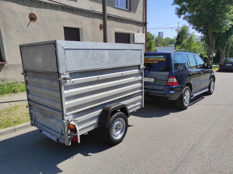 Wynajem lawety 2m, 4m, 5m , przyczepy towarowe