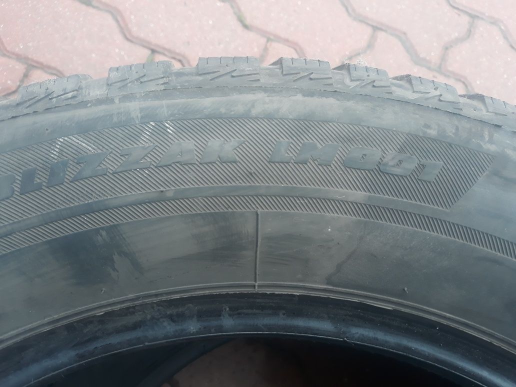 2 Opony zimowe 215/65r17 BRIDGESTONE 2019r 5mm