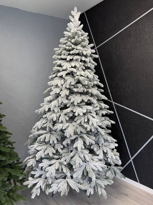 Мегапухнаста штучна ялинка, Норвезька, новорічна ялинка