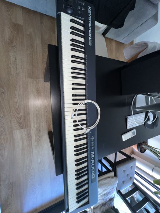 Teclado Midi M-AUDIO 88 keys