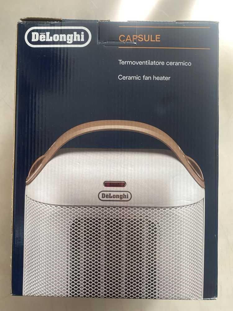 Тепловентилятор керамічний DeLonghi HFX30C18IW