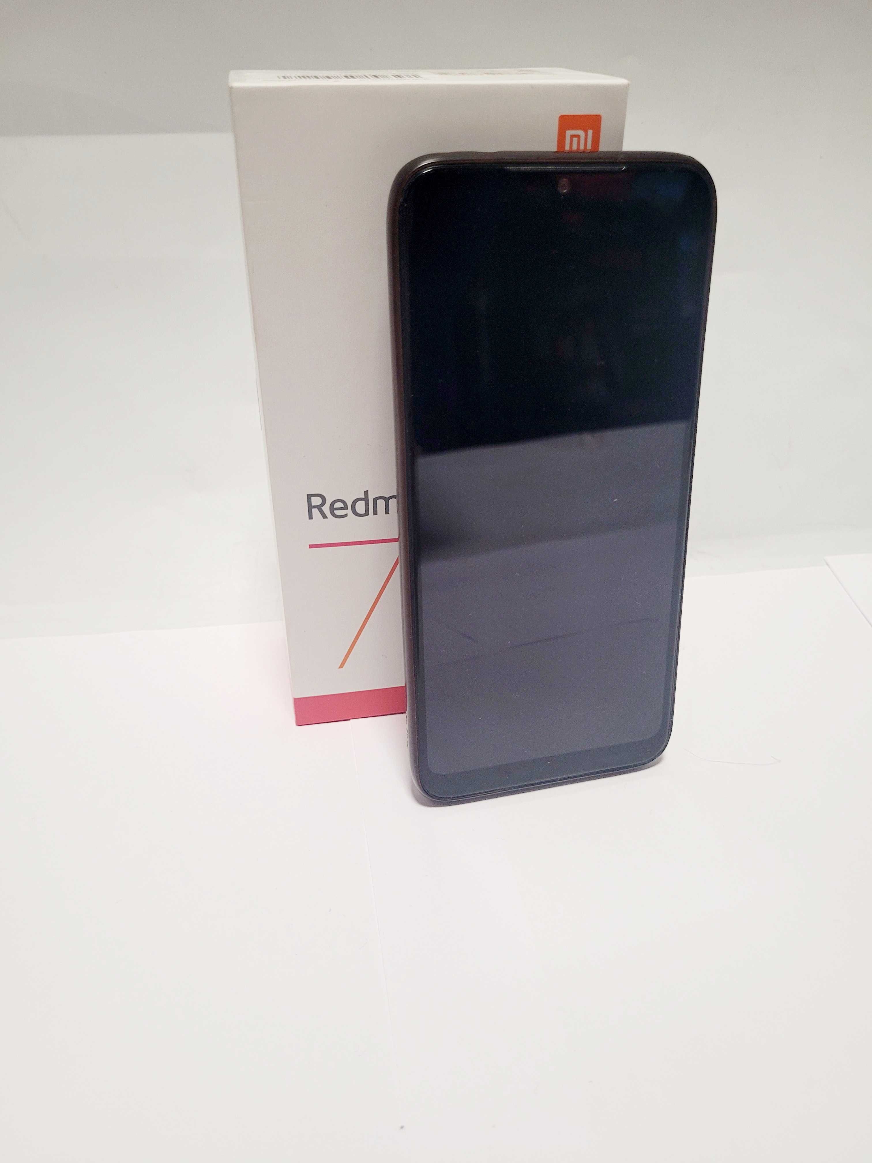 Smartfon Xiaomi Redmi 7 3/32 GB