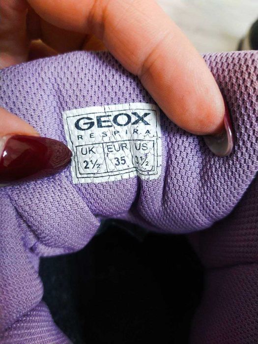 Зимові черевички італійського бренду Geox